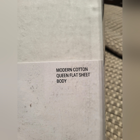 Calvin Klein Modern Cotton Harrison 1 Flat Sheet, Queen - Picture 6 of 7
